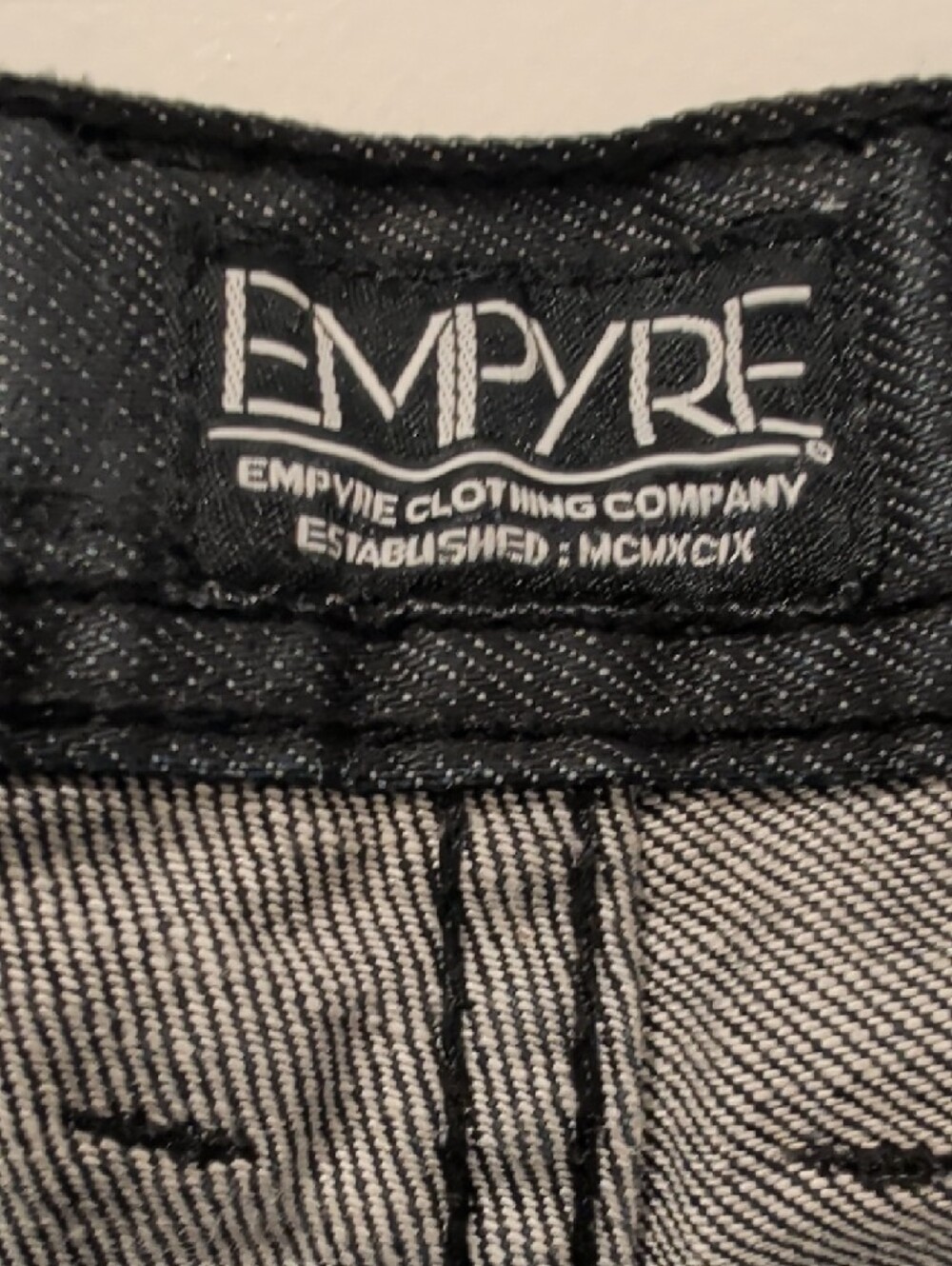 EMPYRE Modern Denim - Picture 2 of 6